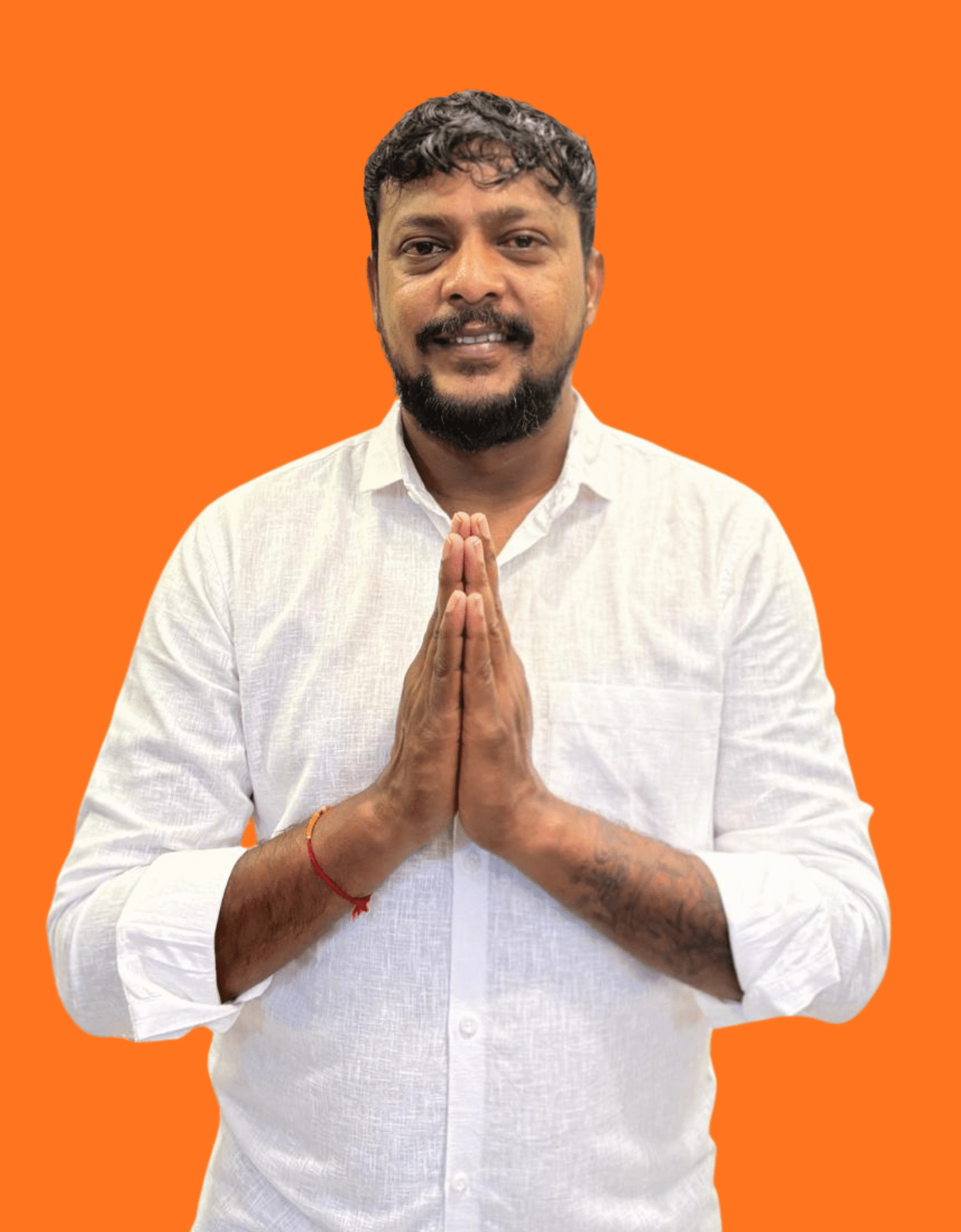 अश्विन विक्रम भरत नमस्कार करते हुए